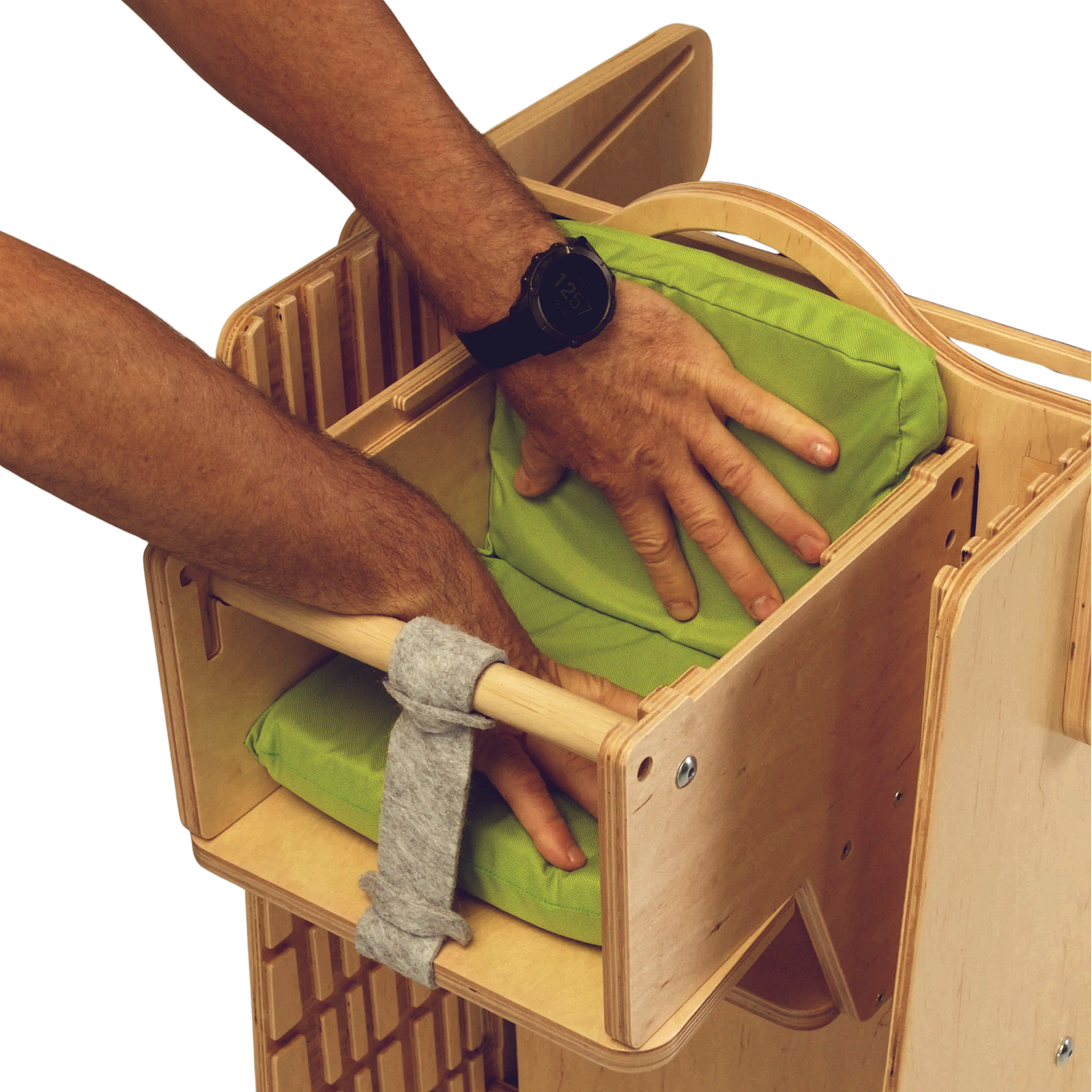 Leea Abenteuer-Ecke, Lernturm, Rutsche, Kreidetafel, Papierrolle, Hochstuhl, Lauflernwagen