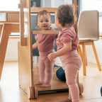 Leea Abenteuer-Ecke, Lernturm, Rutsche, Kreidetafel, Papierrolle, Hochstuhl, Lauflernwagen