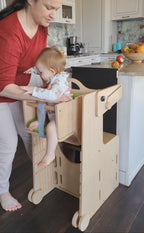 Leea Abenteuer-Ecke, Lernturm, Rutsche, Kreidetafel, Papierrolle, Hochstuhl, Lauflernwagen